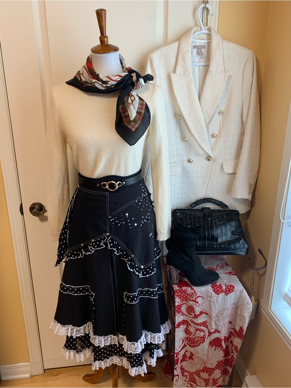 A-Line Tiered Skirt with White Lace Trim